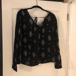 Roxy Black Patterned Flowy Top
